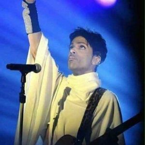 Meet your Posher, Marcia